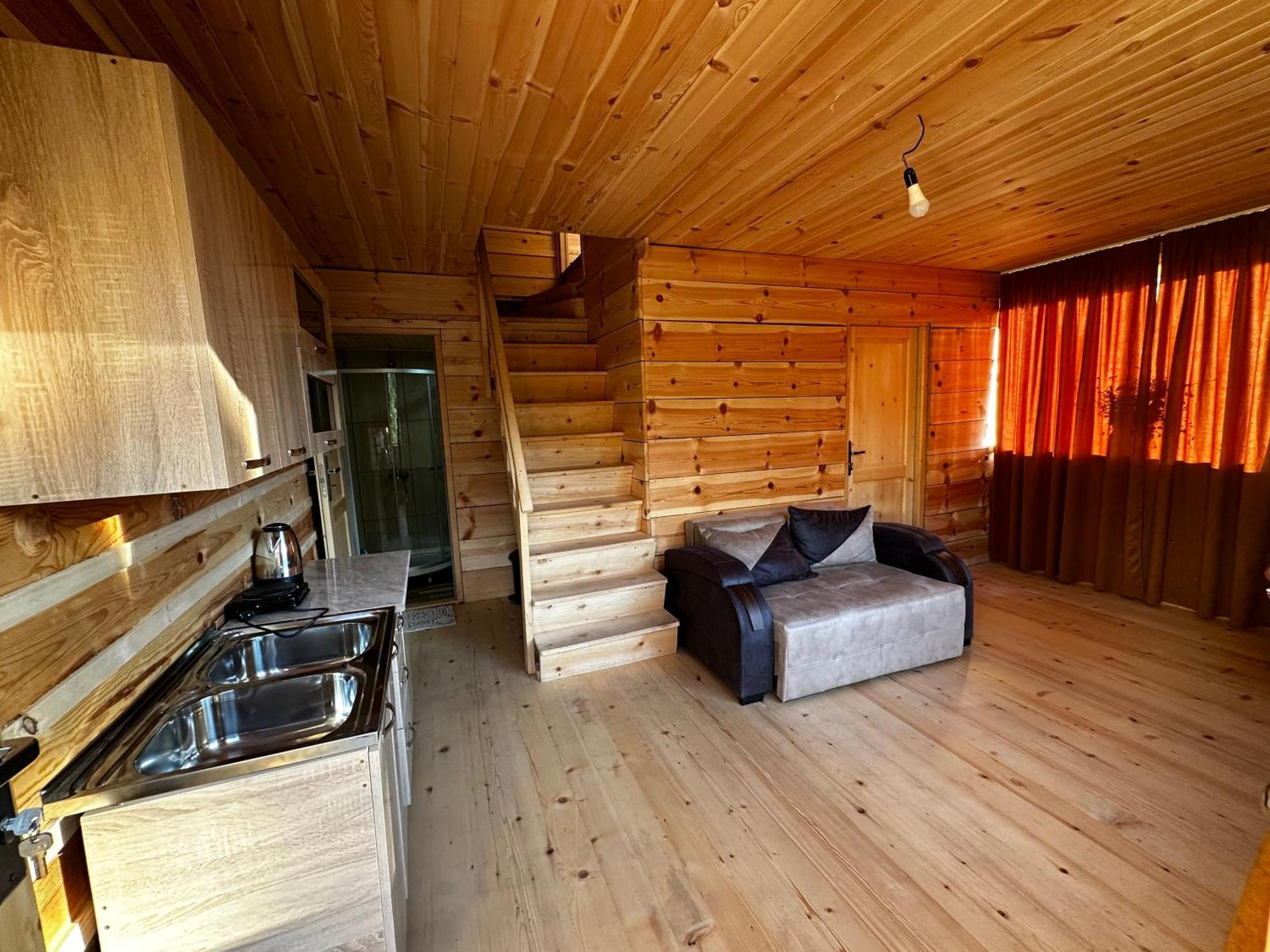 Ecohouse Svaneti Mestia Exterior foto